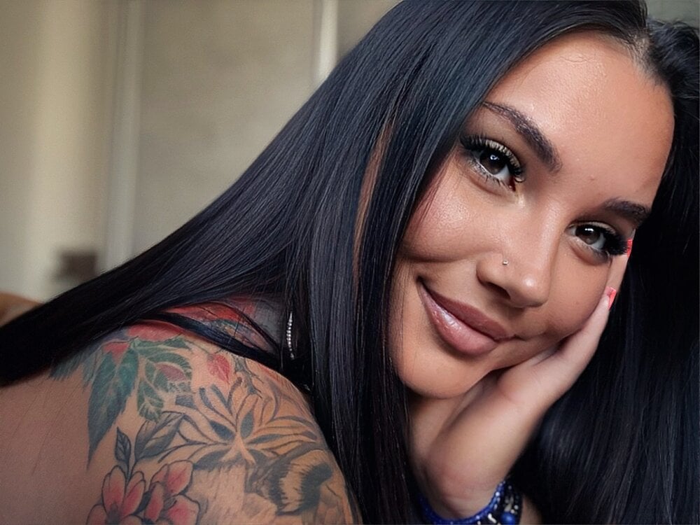 babyyboomm live cam model at StripChat