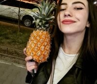Lori_Monica's Offline Chat Room