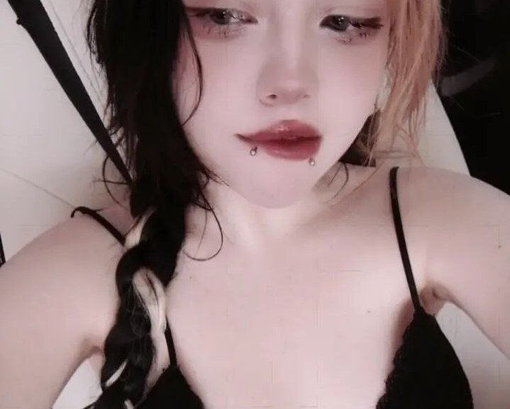 LexiLynch profile