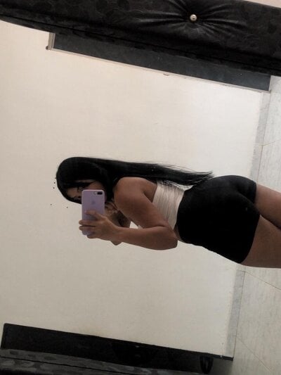 Amalia_Baker