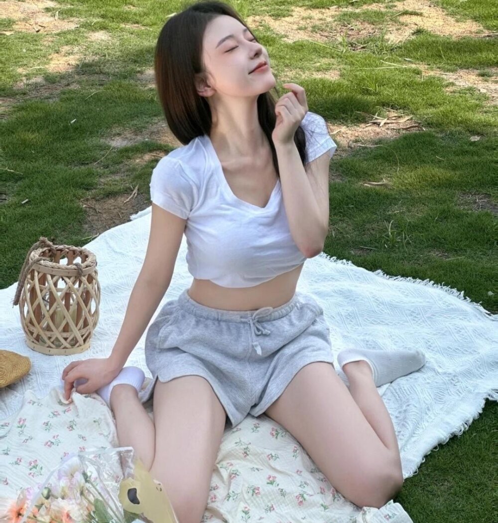 sexcam-girls.com tinai- livesex profile in asian cams