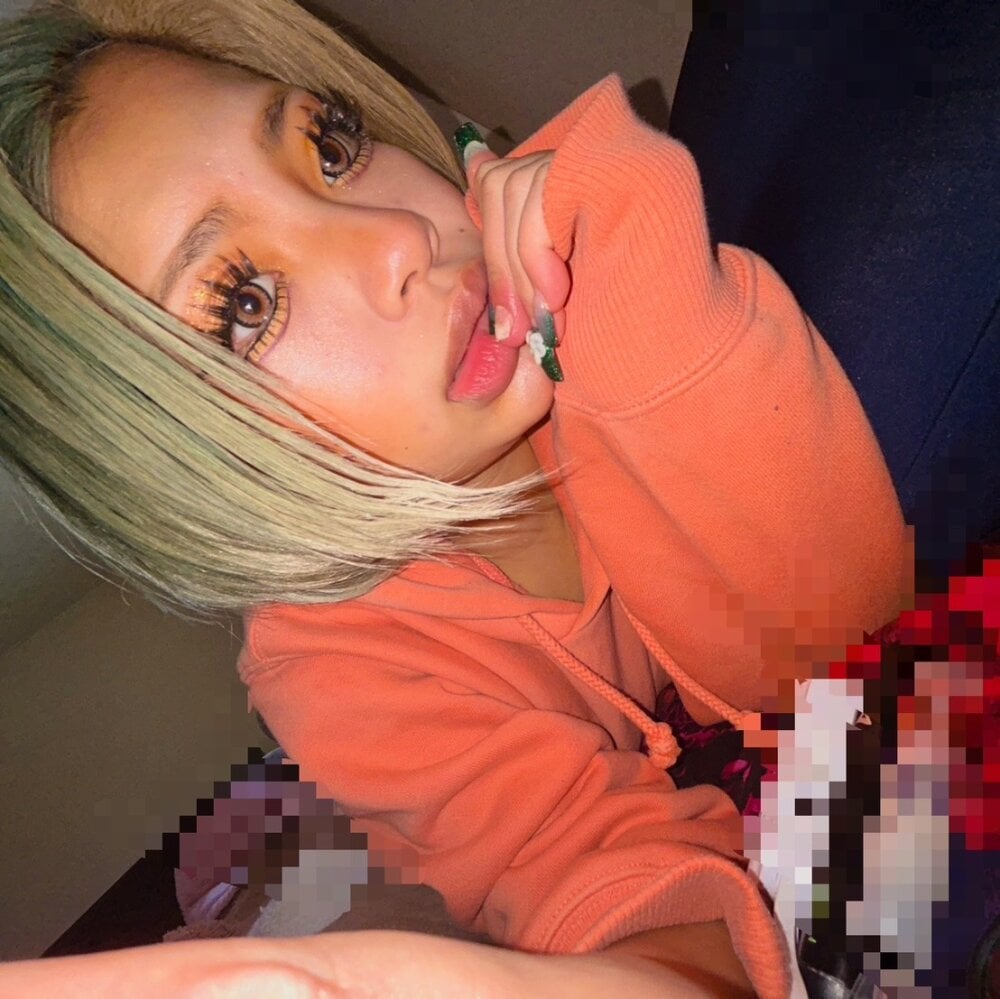 mega-camsex.net _sakintama_ livesex profile in forest-of-light-or-not cams