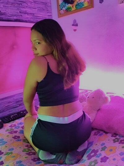 LoisAyres