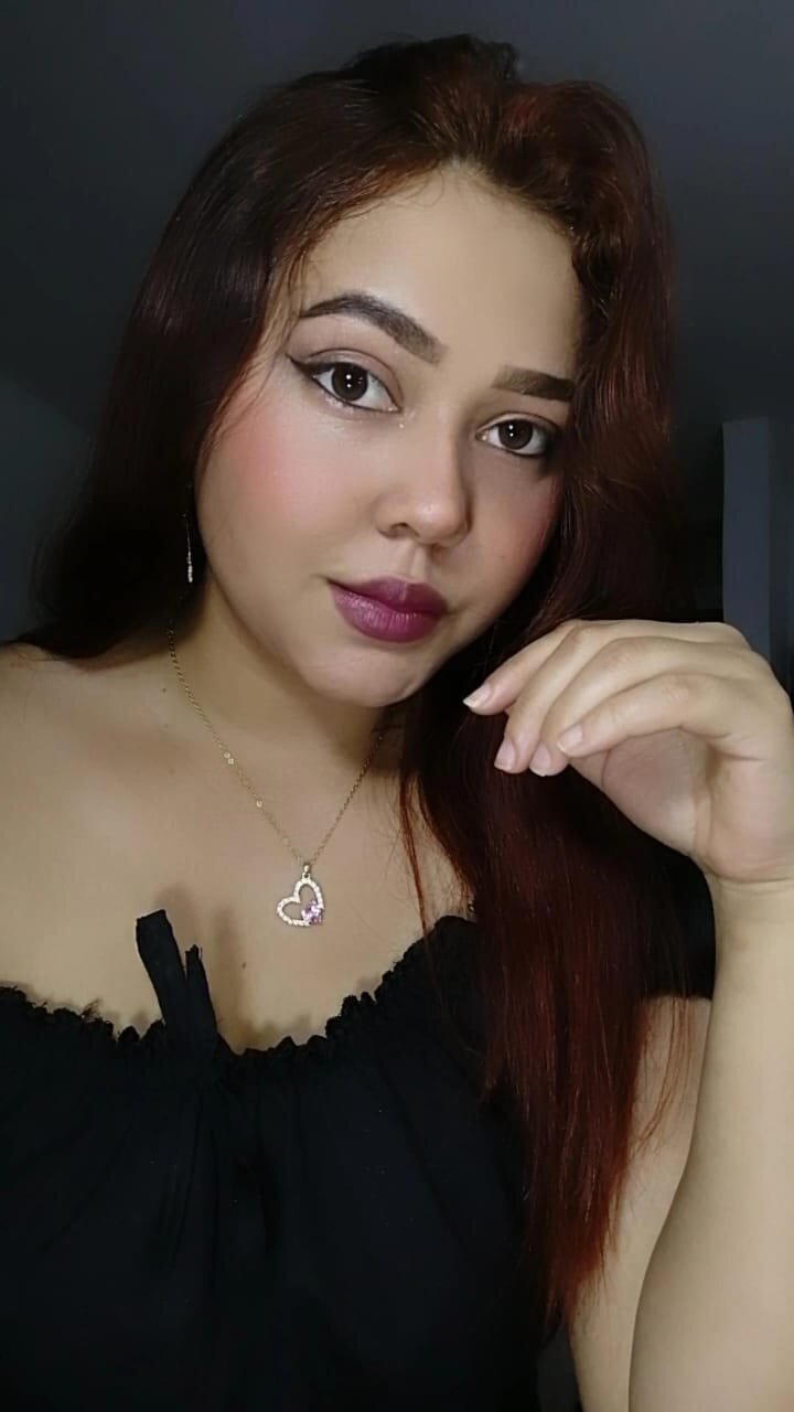 Lesly_18_