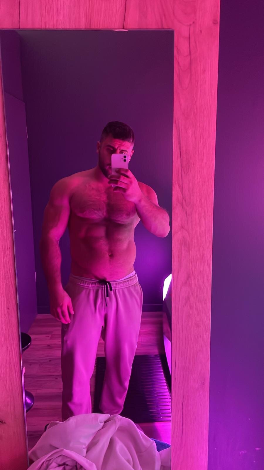 BeastnBellee