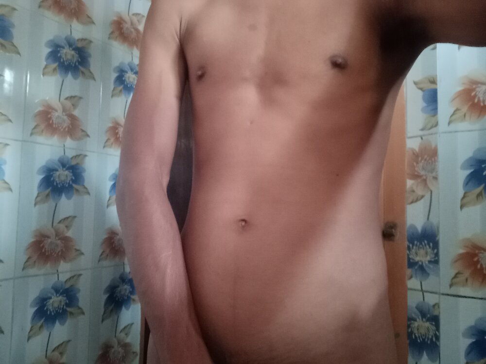 StellarWings841's Offline XXX Chat