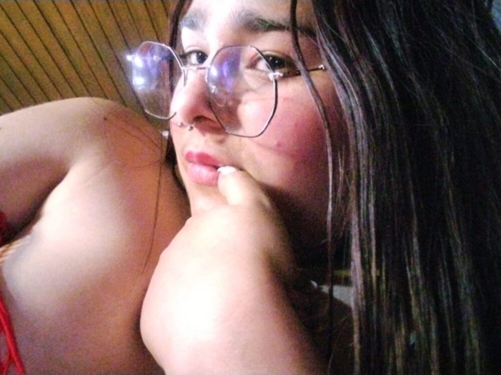 Nahomy_tay