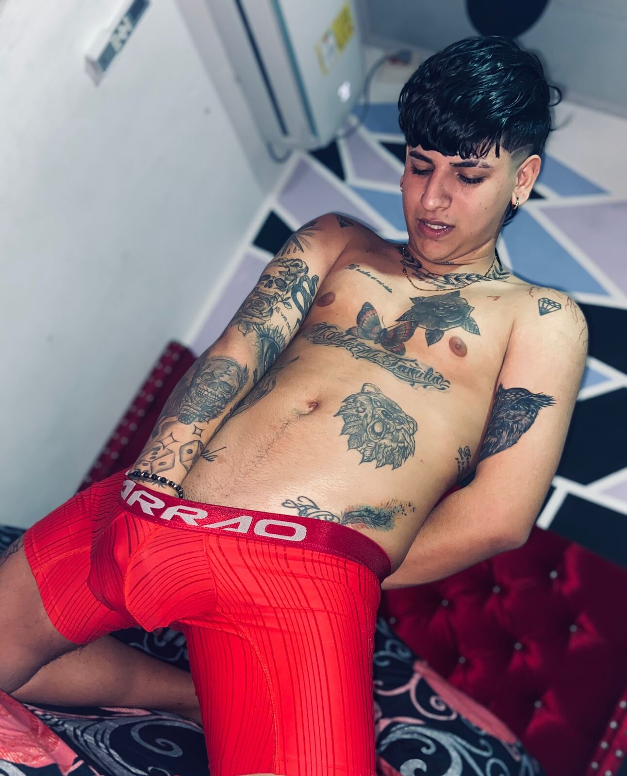 Sam_sexy_