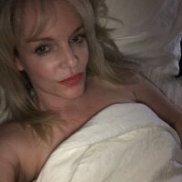 LadyMissNipsnLips' Live XXX Chat