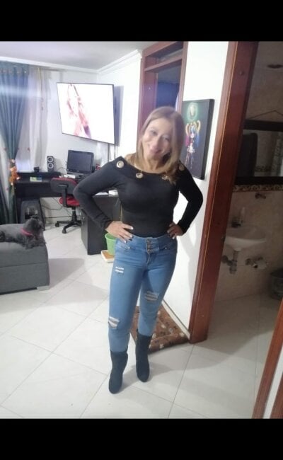 Leader: Salome_Milf202