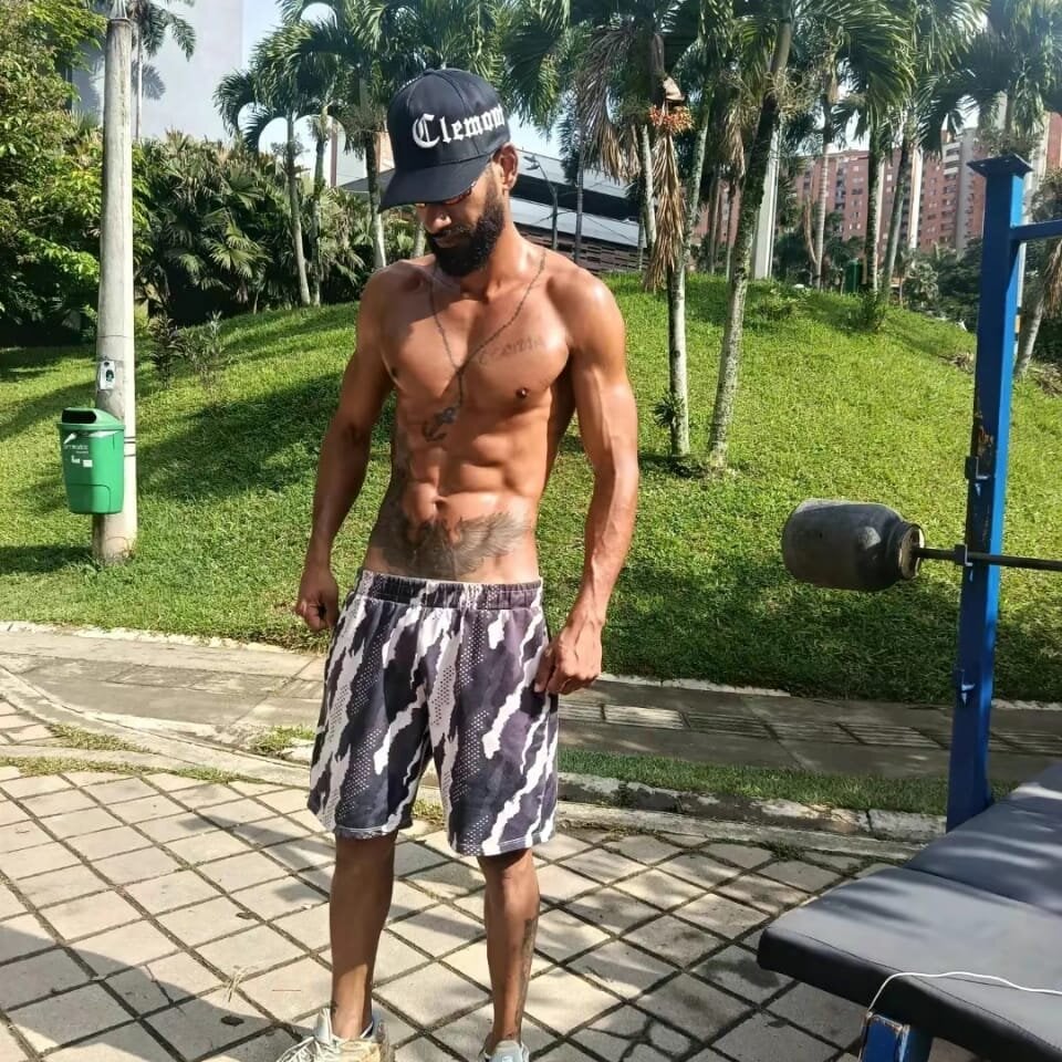Damian_Shakur profile