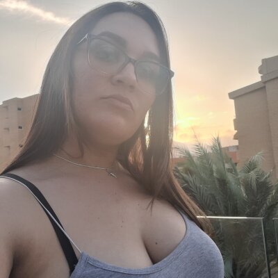 lesly_22 from stripchat