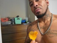 BlkApollo420's Offline Chat Room