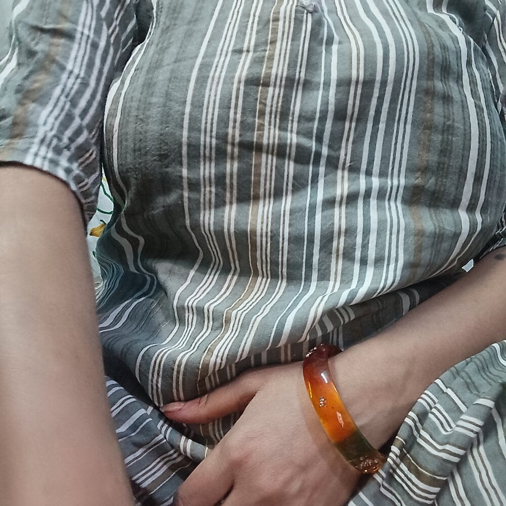 stripchat ritika_raniii webcam profile pic via maturelivesexcams.com