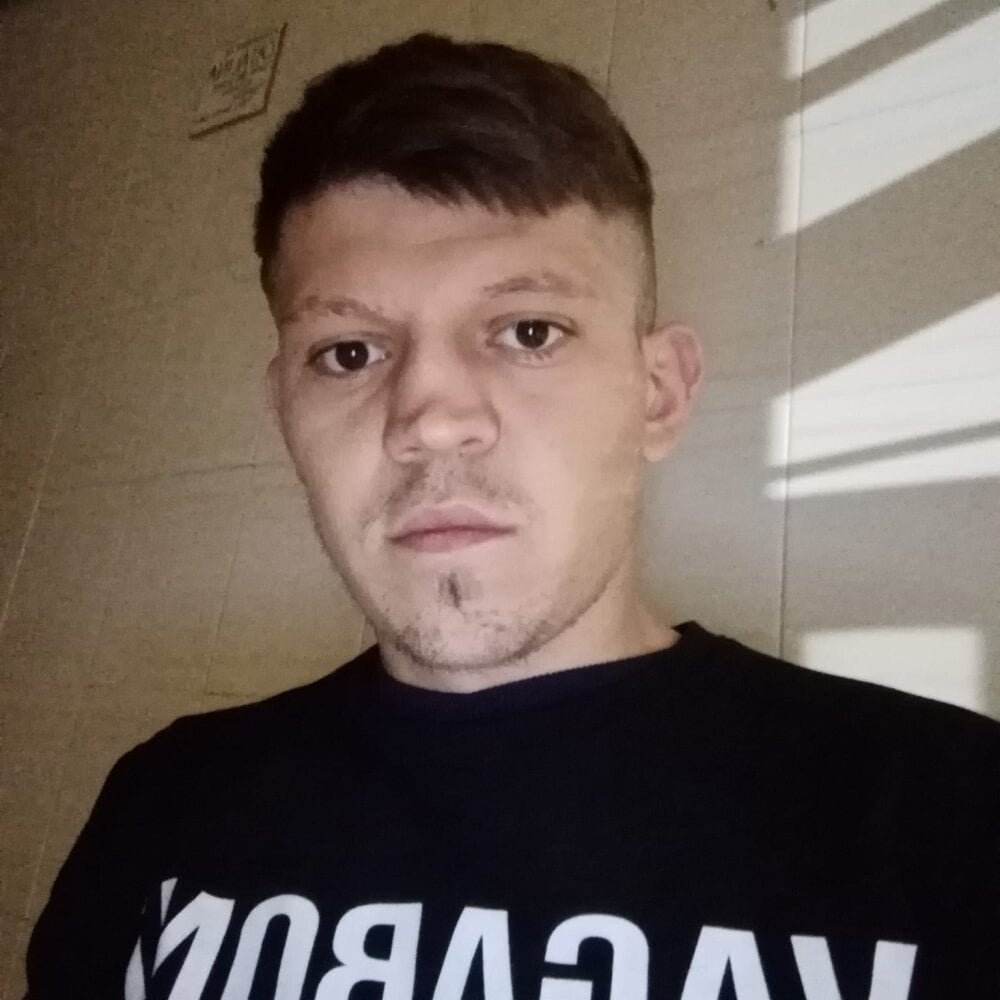 hugee1dick from stripchat