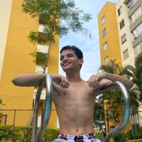 nico_sundown's Offline XXX Chat