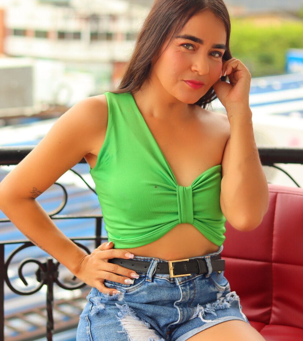 celeste-hamks-stripchat