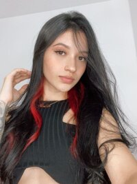 sofia_kingston's Offline Chat Room