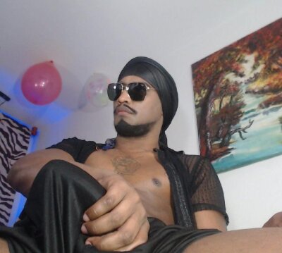 BoyHottBlack - Stripchat Cam2cam Dirtytalk Eroticdance Boy 