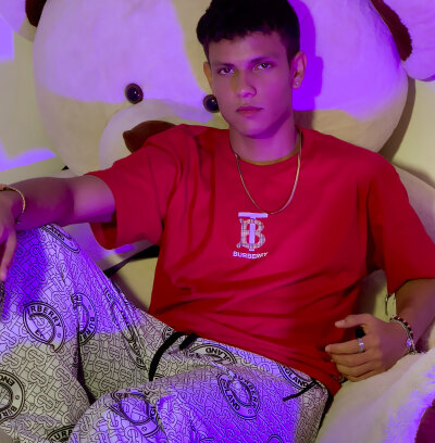 deniel_vila from stripchat