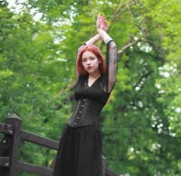Eveline_Ghotly's Offline Chat Room