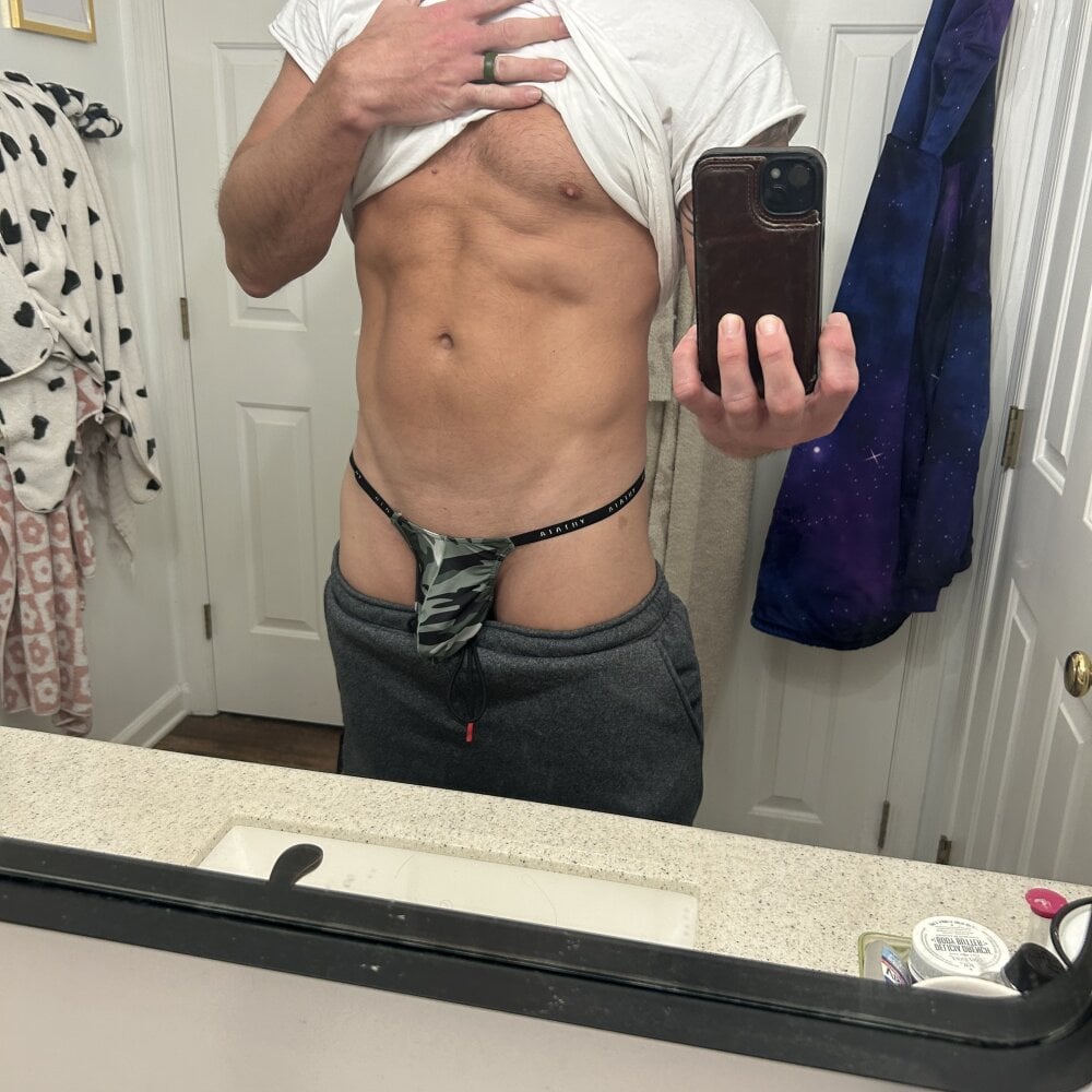 Scotchpeachfitness' Offline XXX Chat