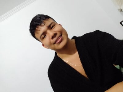 Nick_lovee Male Footjob Strip Cam