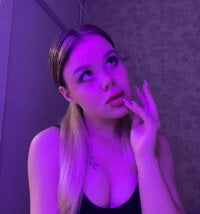 Sweetpie_3's webcam live show