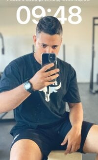 realizoseudesejo's Offline Chat Room