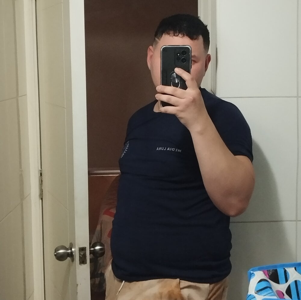 dsyaaan's Offline XXX Chat