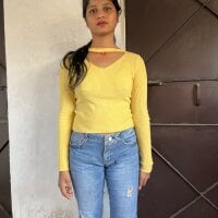 Saniya_Doll's webcam live show