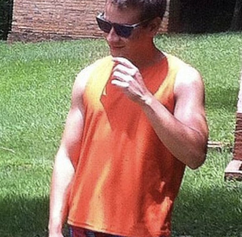 Alejandro_USA's Offline XXX Chat