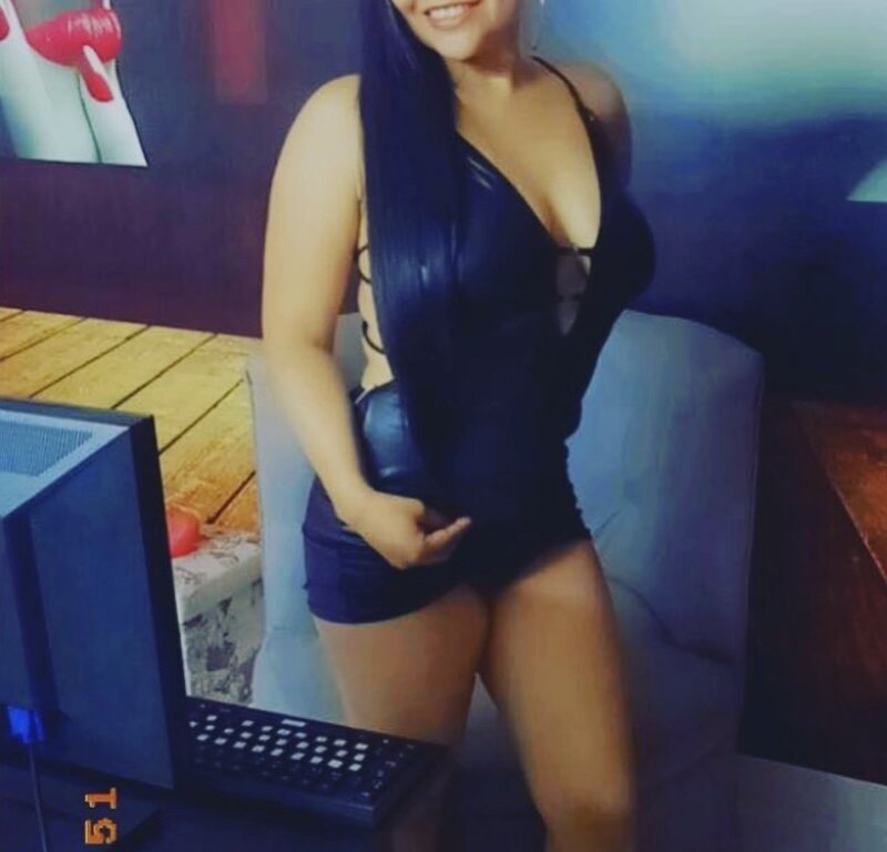 Live sex webcam photo for bitch_mommy_ #290063741