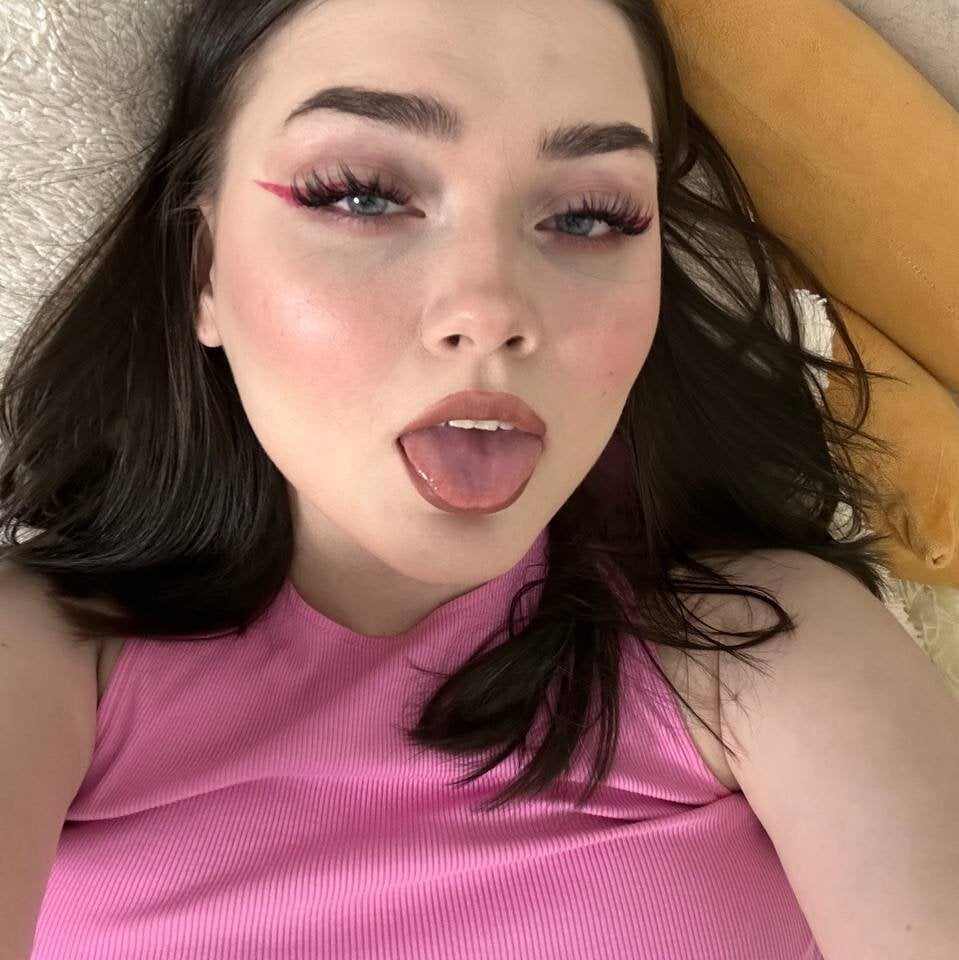 go_little_rockstar's Offline XXX Chat