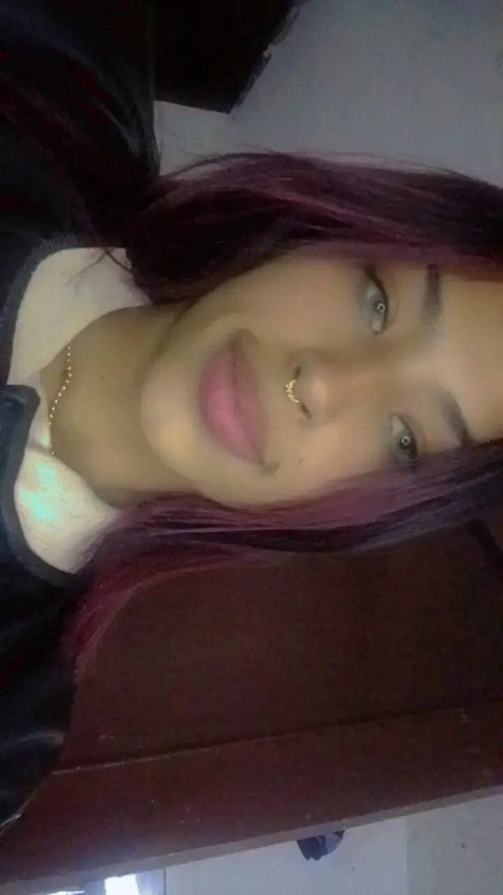 Ana_Blush_