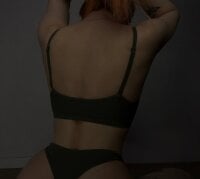 LinaPeachich's webcam live show