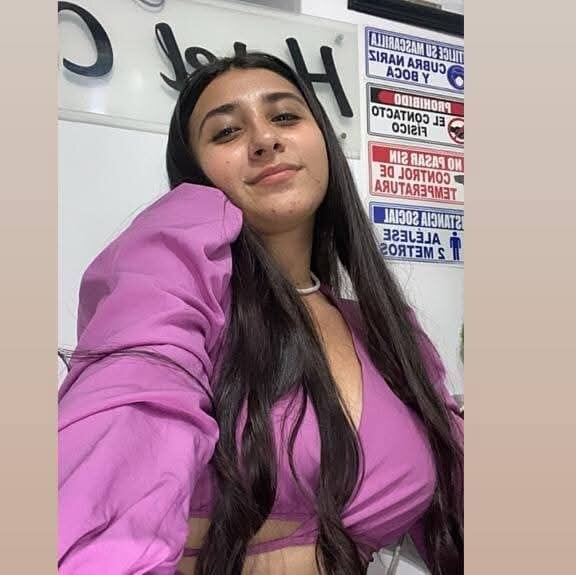 lola_vibe_ from stripchat