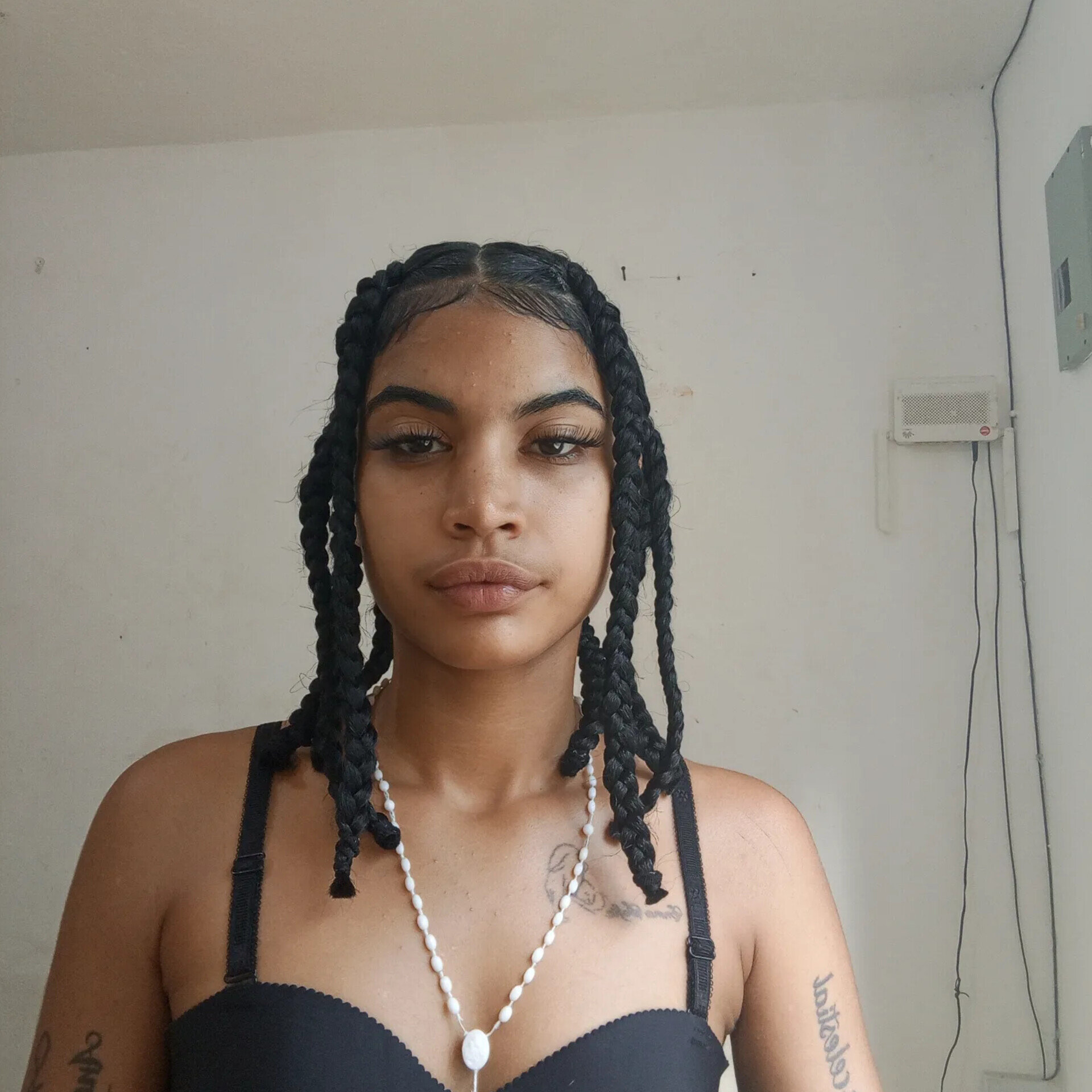 Lareinazendeya77