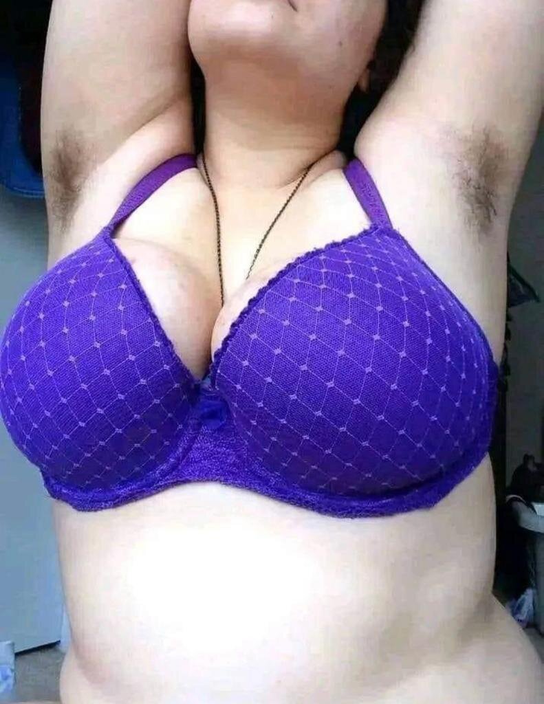 Sexy-Ramya