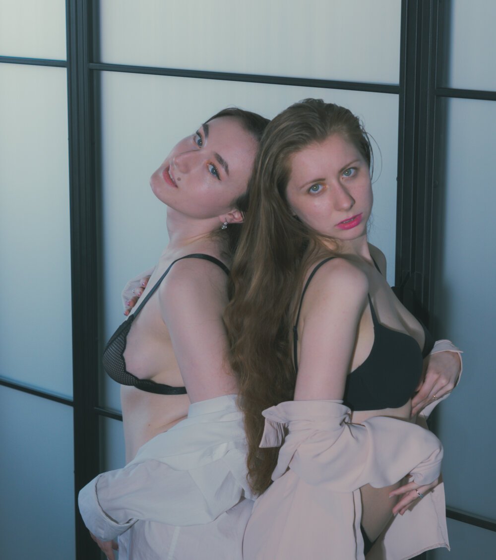 Live sex webcam photo for EldaBisbee #288763684