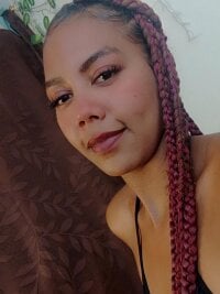 AdairaWealth's webcam live show