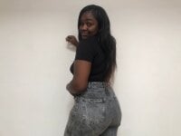 AmandaJoness_'s Offline Chat Room