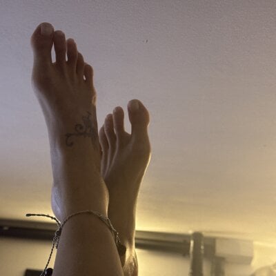 Relationcouplefeet