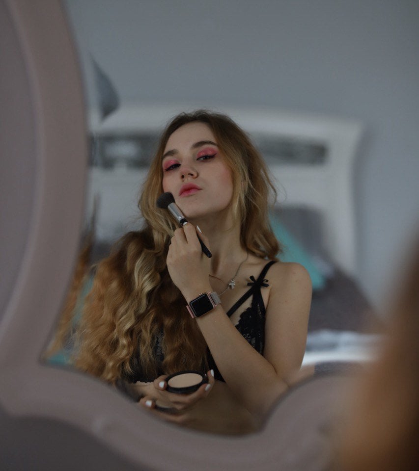 elivecams.com dearmisselizabeth livesex profile in straight cams