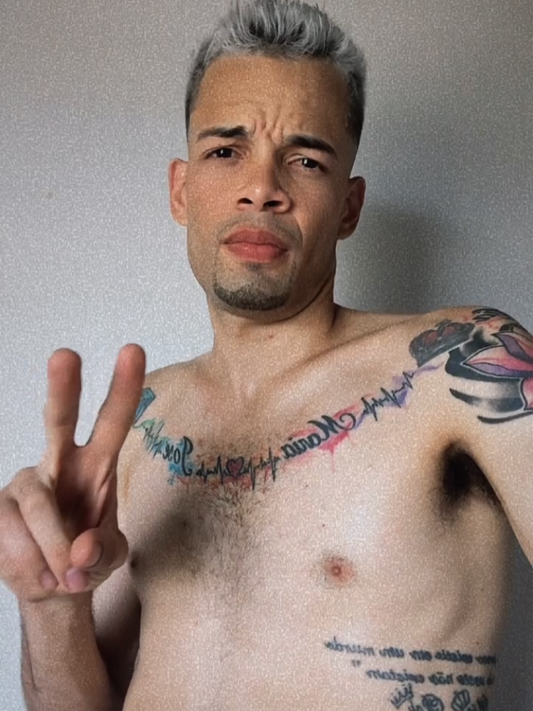 HenriquePhn's Offline XXX Chat