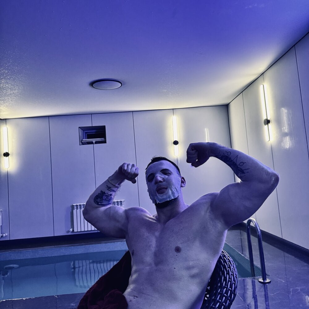 Newsexypara99's Offline XXX Chat