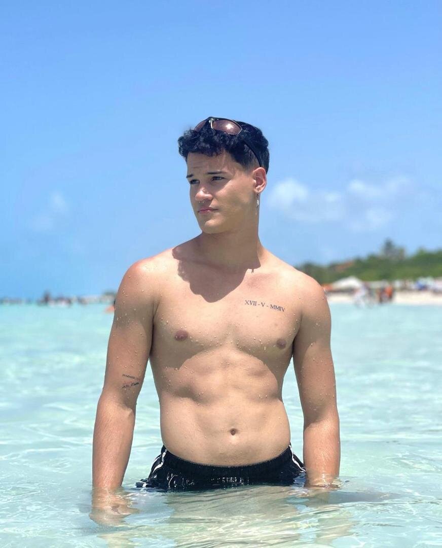 Geaorge_20