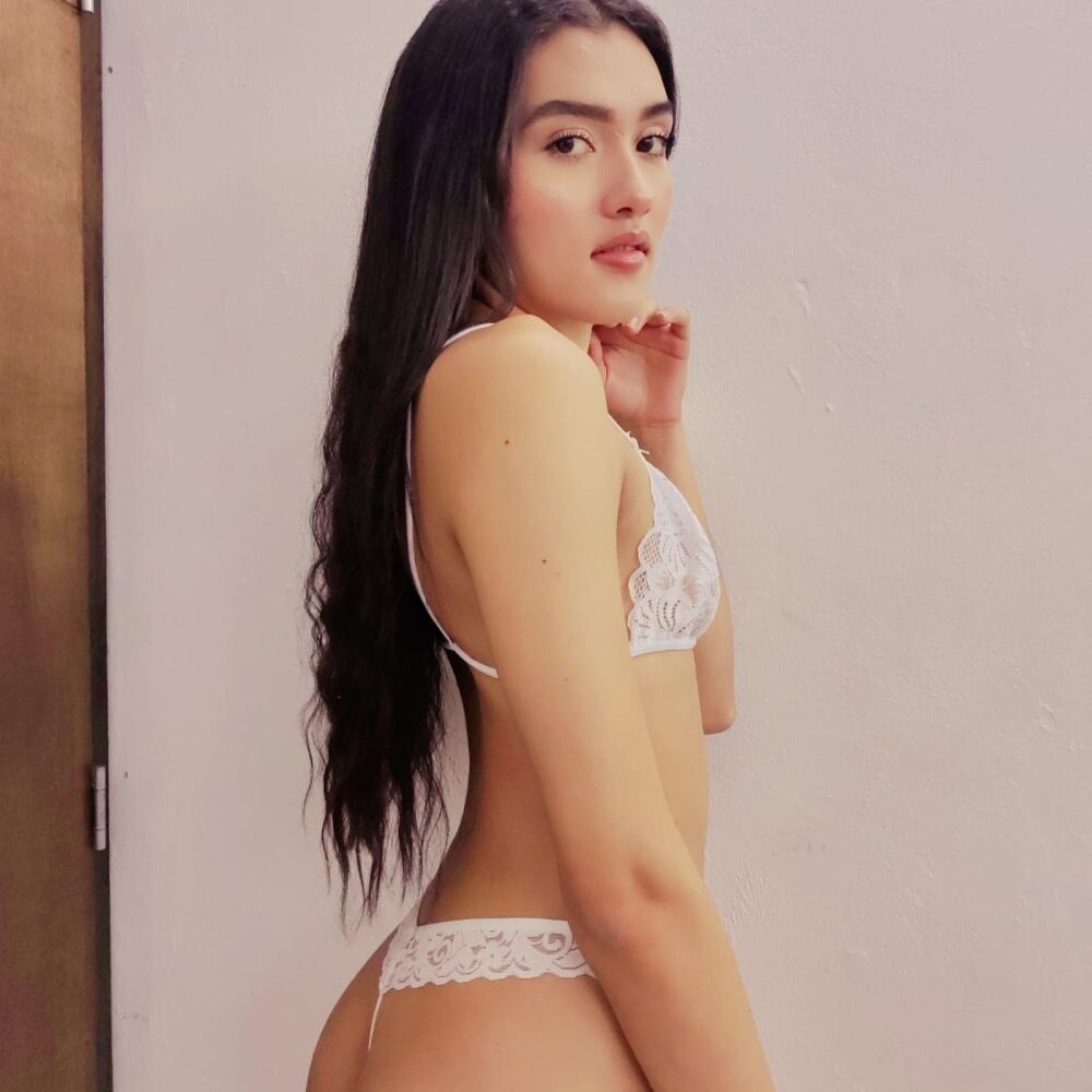 Sofia__Garcia_ profile