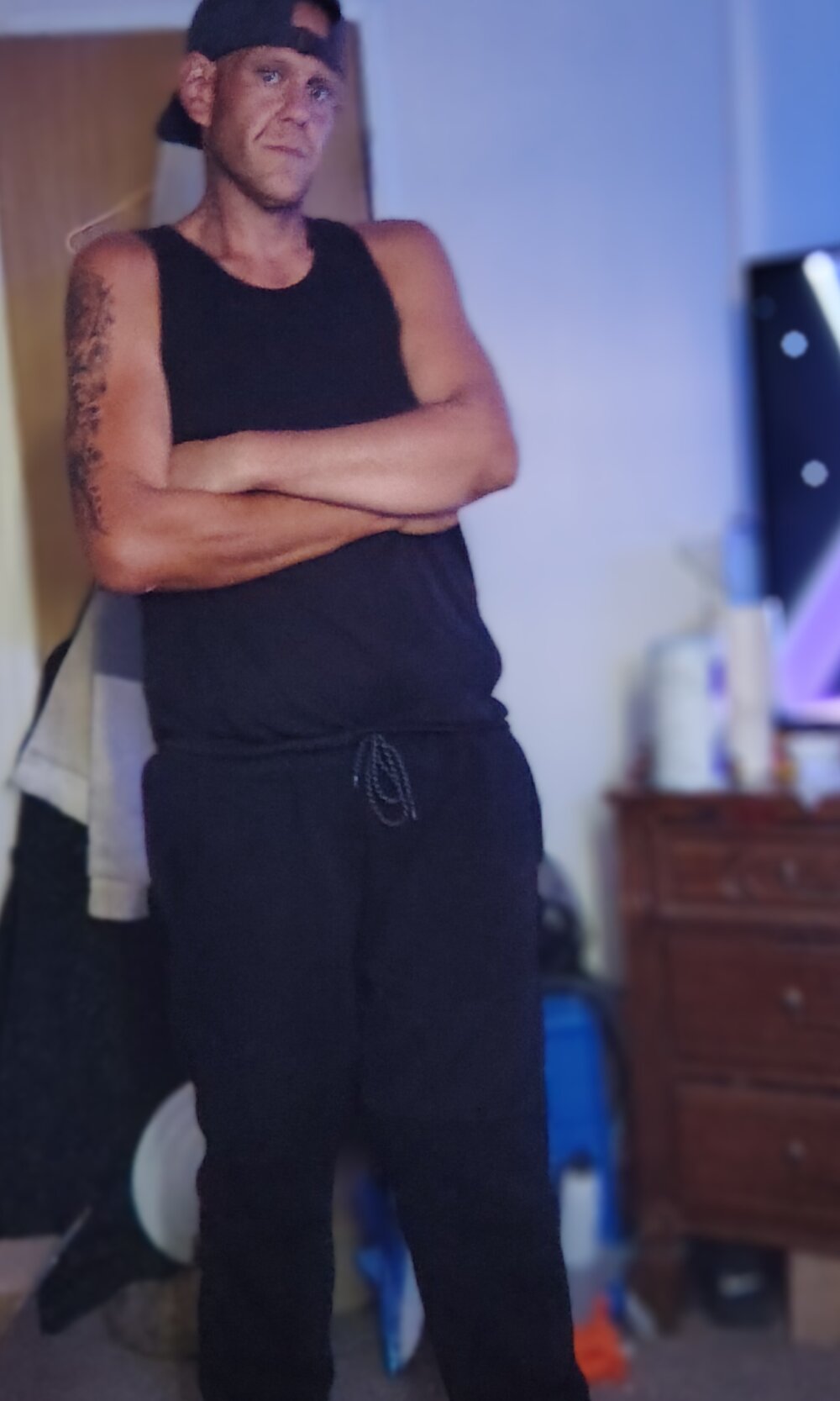 mrloverlover420 from stripchat