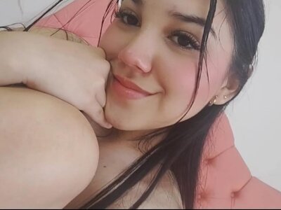cristalcute18 from stripchat